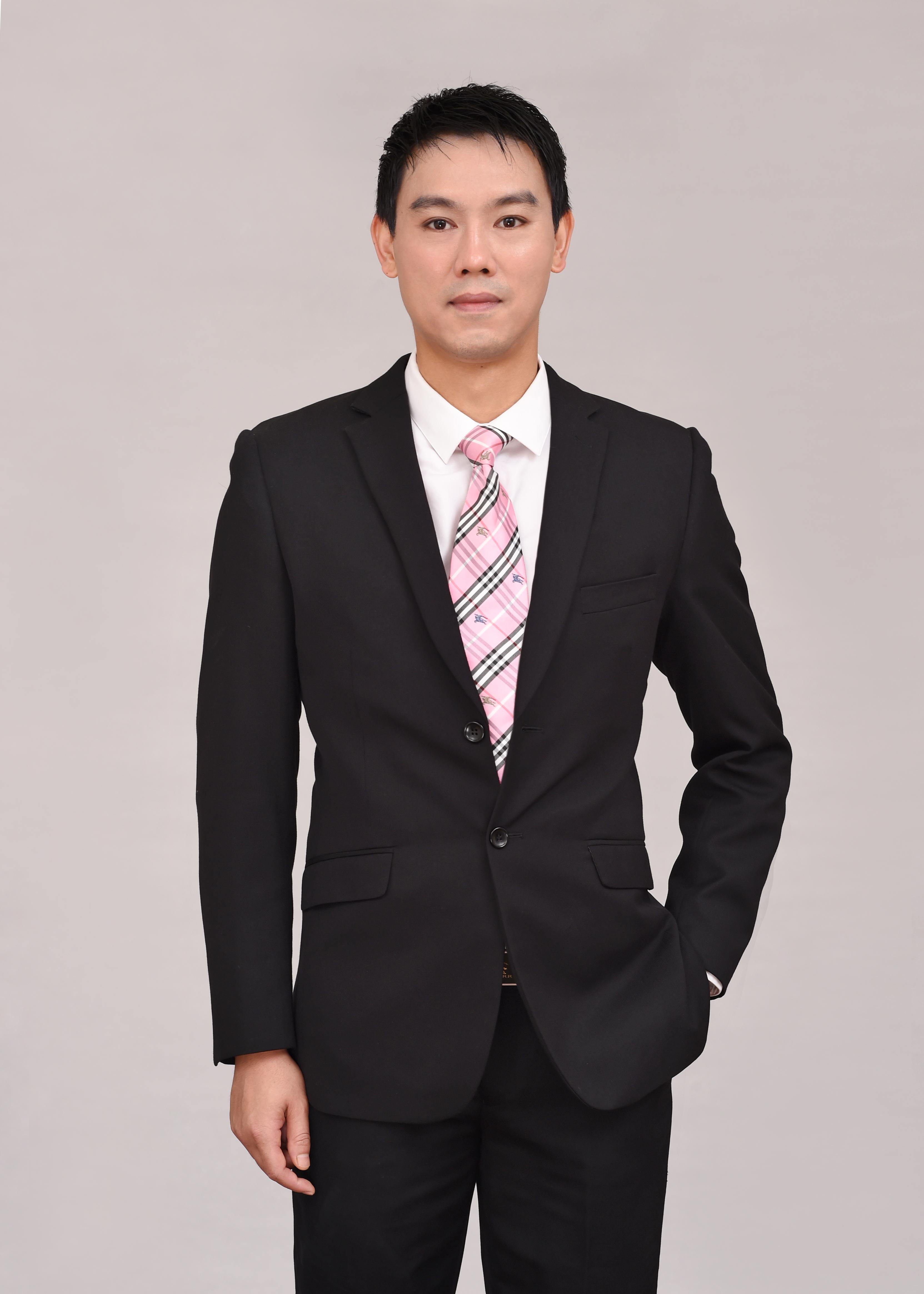 李莉火 创始人 & 执行董事